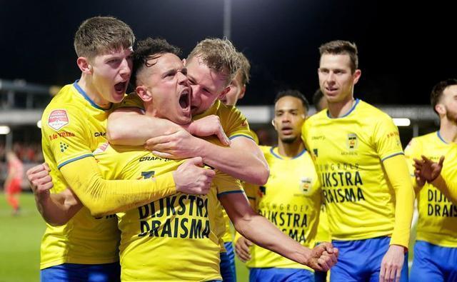 纳德与乔治 纳德与乔治