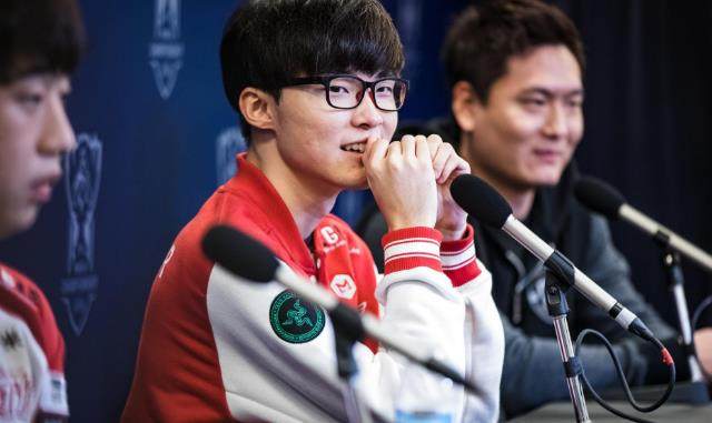 协作搭起灯 协作搭起灯